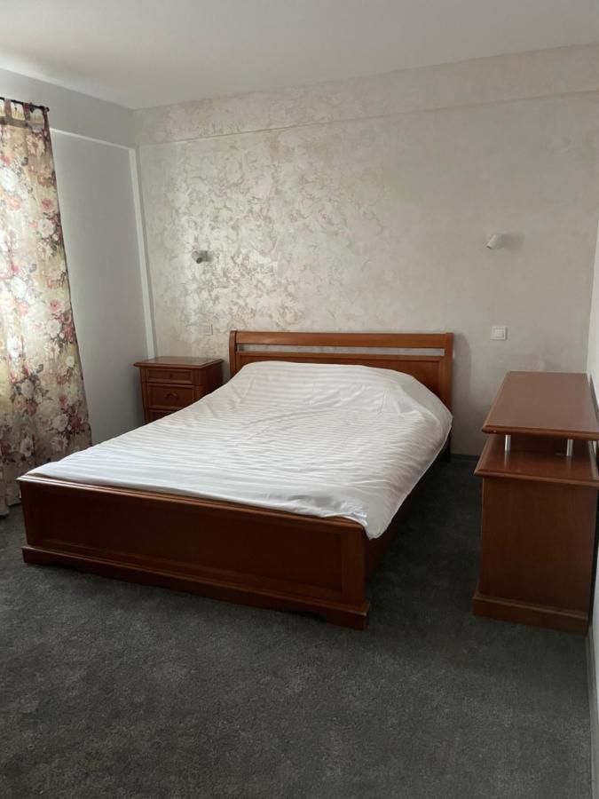 Apartmán Eroilor Apartament Sučava Exteriér fotografie